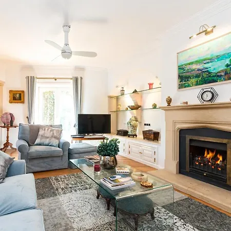 Casa Viana Apartment Birre
