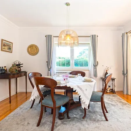 Апартаменты Casa Viana Birre